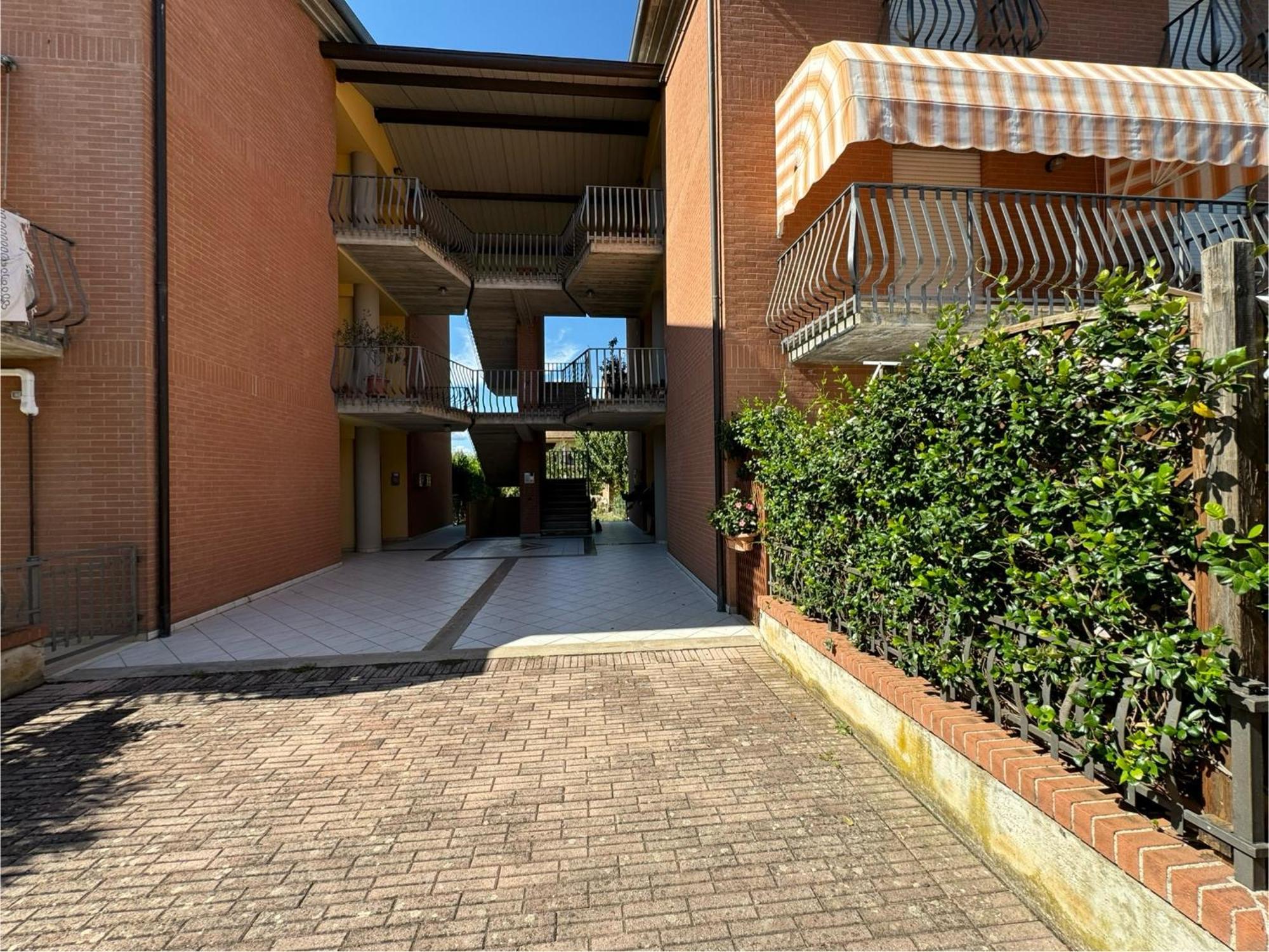 La Vie En Rose Apartment *